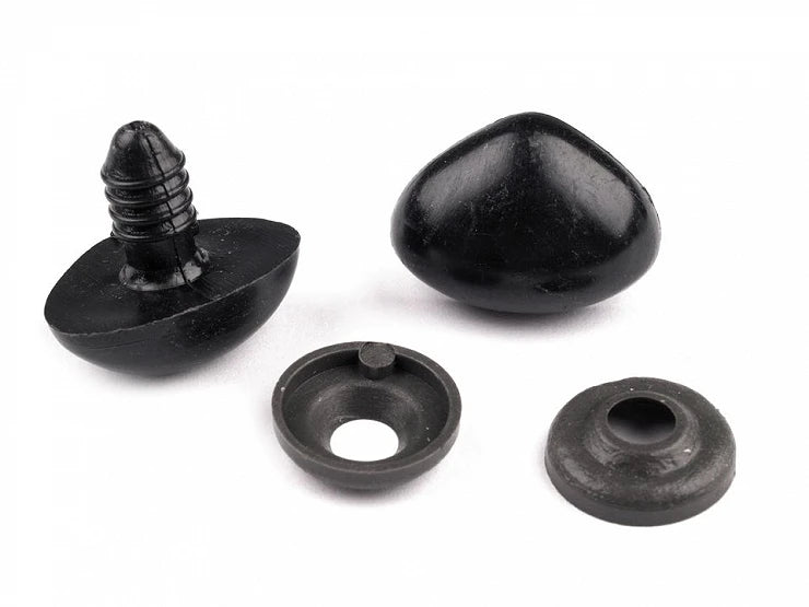 Nez_triangulaire_en_plastique_noir_15x20mm