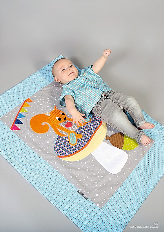 tapis éveil couture bébé ecureuil