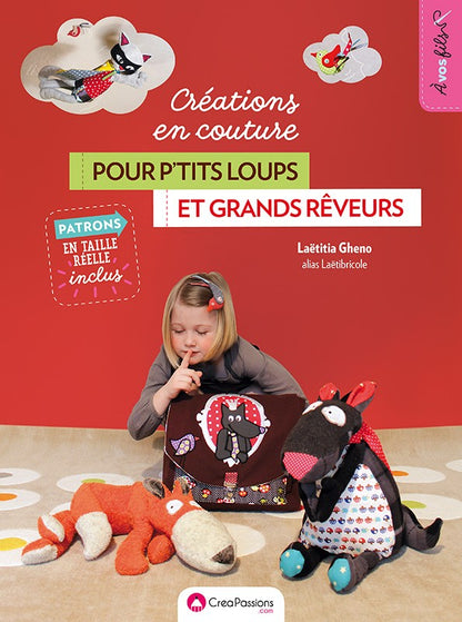 Creations en couture pour ptits loups et grands reveurs livre chat super hero peluche