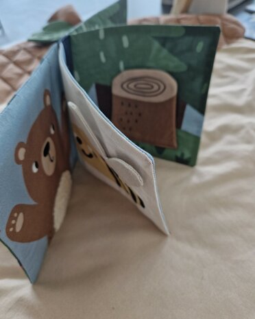 livret educatif animaux de la foret -Apprentissage de la couture